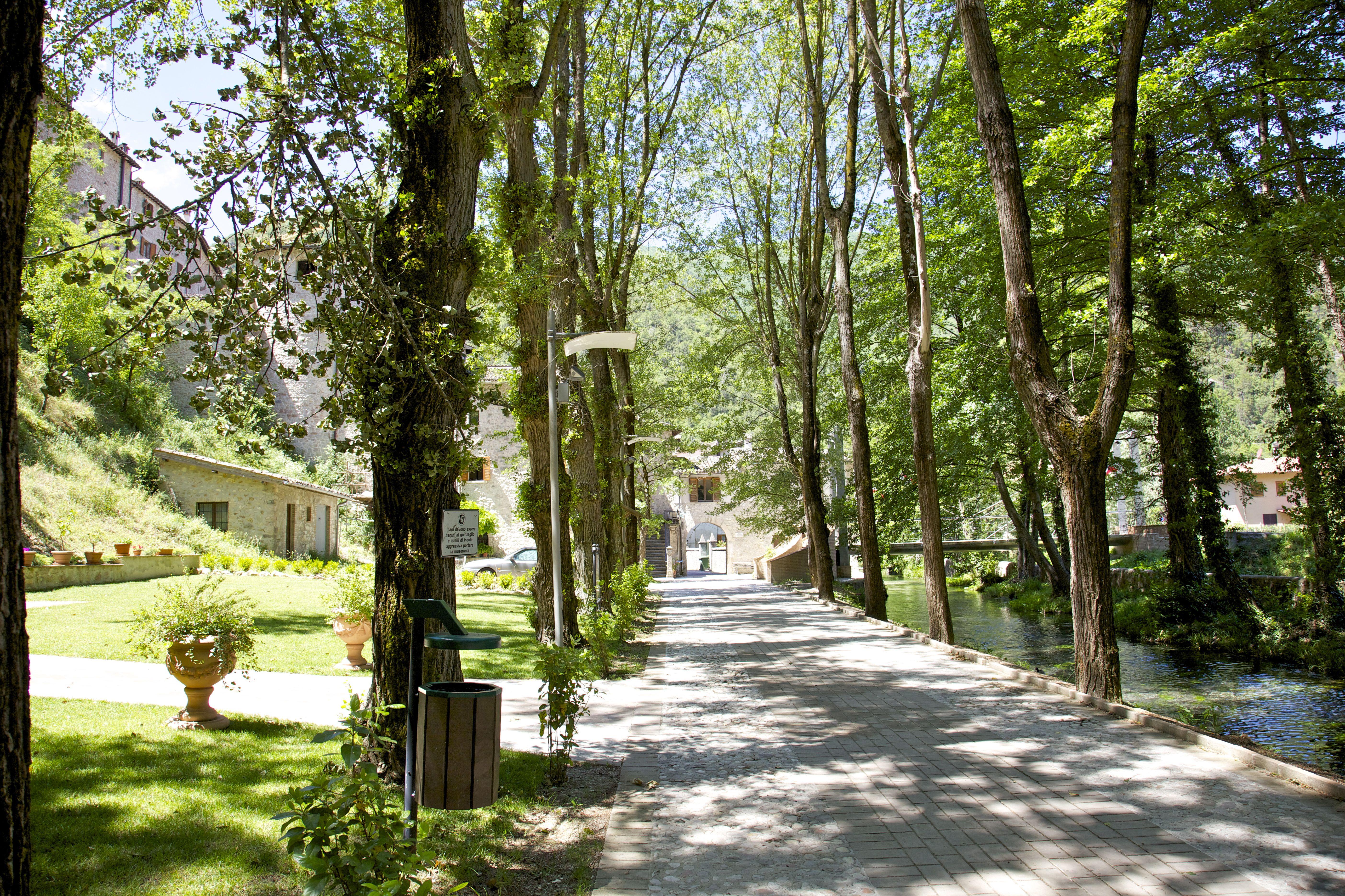 Torre Del Nera Albergo Diffuso & Spa Scheggino Екстер'єр фото