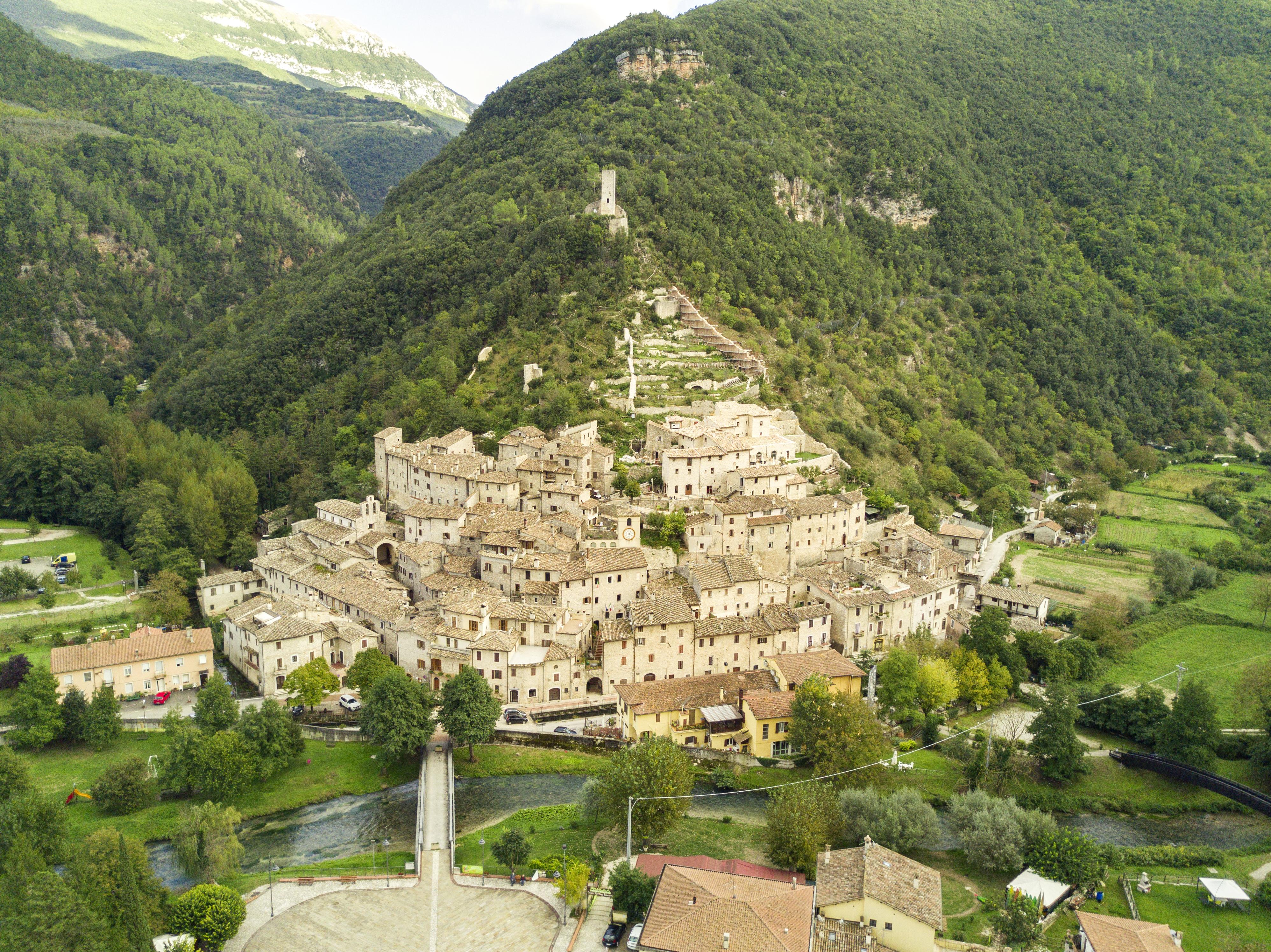 Torre Del Nera Albergo Diffuso & Spa Scheggino Екстер'єр фото